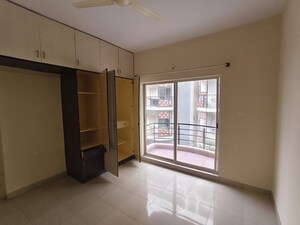Room in 2.5 BHK Apartment at Ittina Anai, Bellandur – for Rent