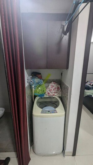 Furnished Amenities in 1 BHK Apartment at Lodha Crown Quality Homes, Majiwada – for Rent