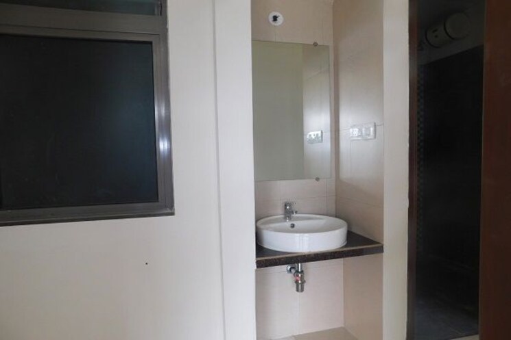 Bathroom, the-wadhwa-the-address 2 Bedroom 649 Sq.Ft. Apartment In Ghatkopar West Mumbai 9846662