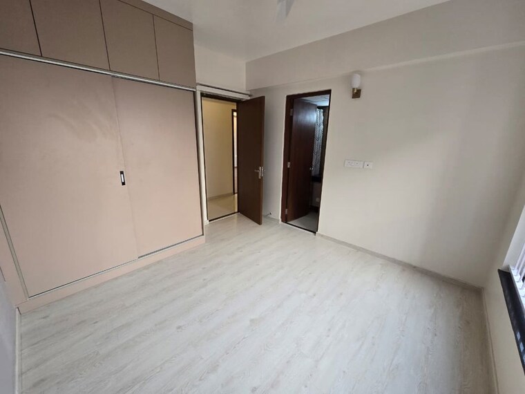 Room, shapoorji-pallonji-joyville-gurgaon 3 Bedroom 1692 Sq.Ft. Apartment In Sector 102 Gurgaon 9846673