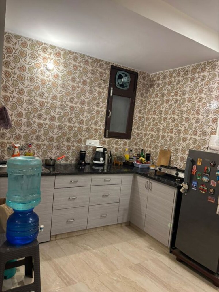 Kitchen, maharani bagh 4 Bedroom 508 Sq.Yd. Independent House In Maharani Bagh Delhi 9846751