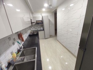 Kitchen in 3 BHK Builder Floor at Sector 46 – for Rent