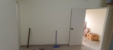 Furnished Amenities in 3 BHK Apartment at Pyramid Altia, Sector 70 – for Rent