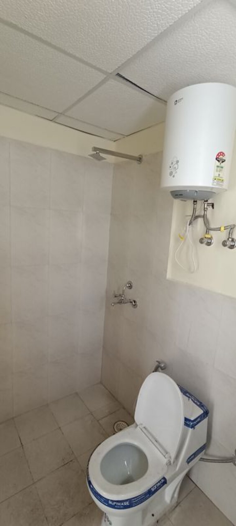 Bathroom, pyramid-altia 3 Bedroom 1050 Sq.Ft. Apartment In Sector 70 Gurgaon 9846685