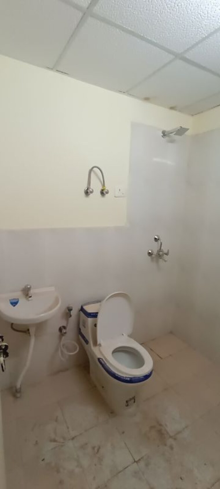 Bathroom, pyramid-altia 3 Bedroom 1050 Sq.Ft. Apartment In Sector 70 Gurgaon 9846685