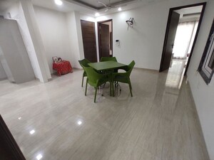 Master Bedroom in 3 BHK Builder Floor at Sector 38 – for Rent