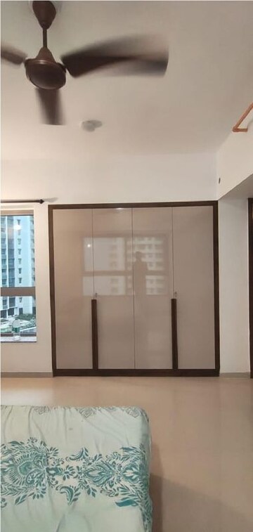 Master Bedroom in 3 BHK Apartment at Kalpataru Immensa B, Kolshet Road – for Rent