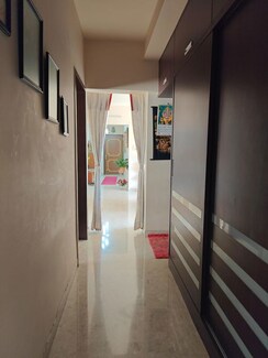 3.5 BHK + Servant Room Apartment For Rent in Magarpatta Laburnum Park