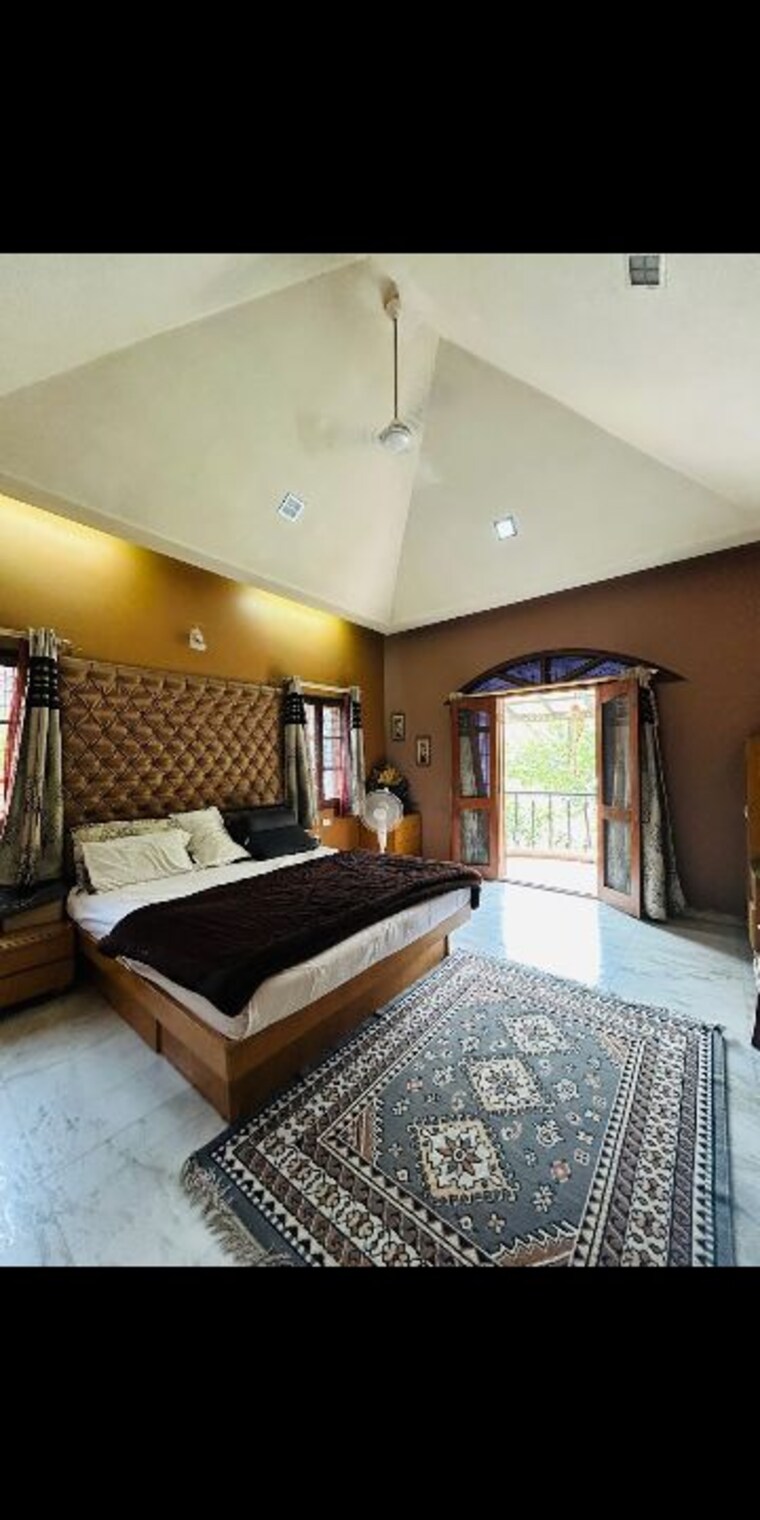 Bedroom, aparna-senor-valley-i 5 Bedroom 359 Sq.Yd. Villa In Jubilee Hills Hyderabad 9846858