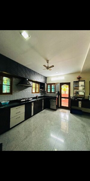 Living Room in 5 BHK Villa at Aparna Senor Valley I, Jubilee Hills – for Sale