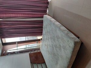 Furnished Amenities in 2 BHK Apartment at Satellite Tower, Goregaon East – for Rent