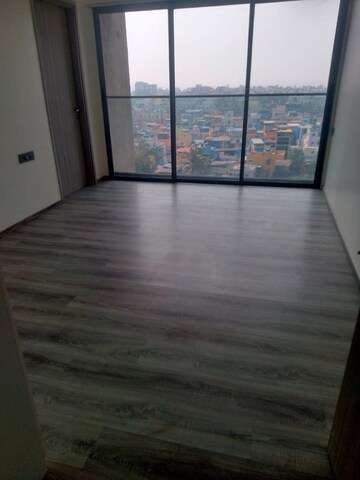 4 BHK Apartment For Rent in Khar West