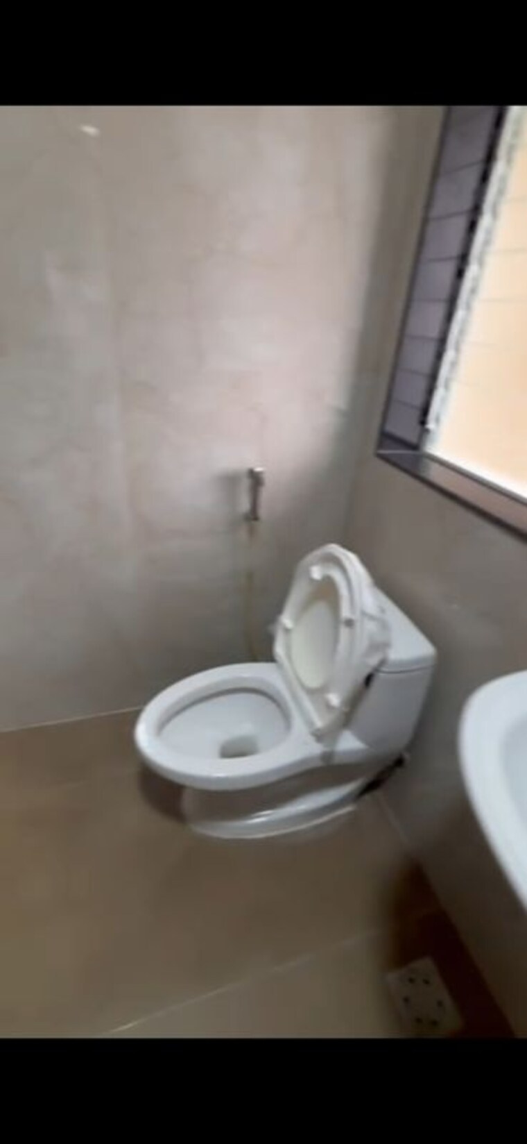 Bathroom, anmol-towers 3 Bedroom 1650 Sq.Ft. Apartment In Goregaon West Mumbai 9846970