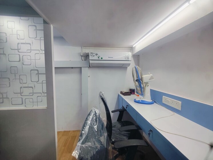 Team Area, malad west Commercial Office Space 100 Sq.Ft. In Malad West Mumbai 9846977