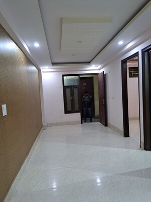 Room in 1 BHK Builder Floor at Deep Homes Sector 73, Sector 73 – for Sale