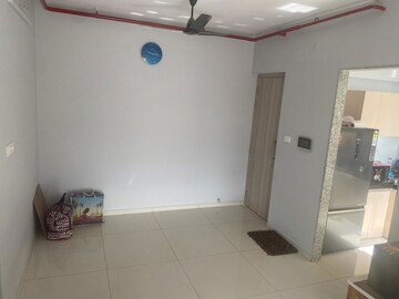 Room in 2 BHK Apartment at Wadhwa Atmosphere O2, Mulund West – for Rent