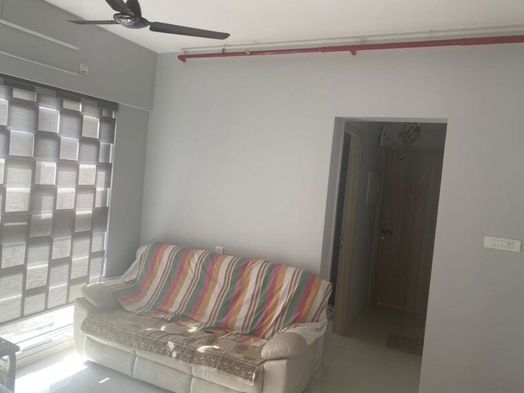 Living Room, wadhwa-atmosphere-o2 2 Bedroom 582 Sq.Ft. Apartment In Mulund West Mumbai 9847007