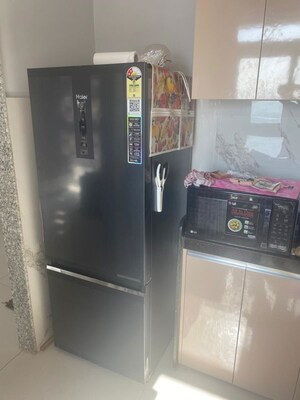 Furnished Amenities in 2 BHK Apartment at Wadhwa Atmosphere O2, Mulund West – for Rent