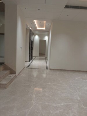 4 BHK Apartment For Sale in Vasant Enclave, Chaprana Colony