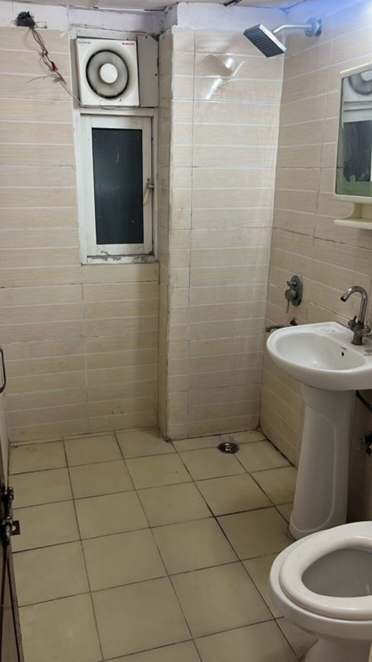 Bathroom, aba-ivy-county 4 Bedroom 2511 Sq.Ft. Apartment In Sector 75 Noida 9847029