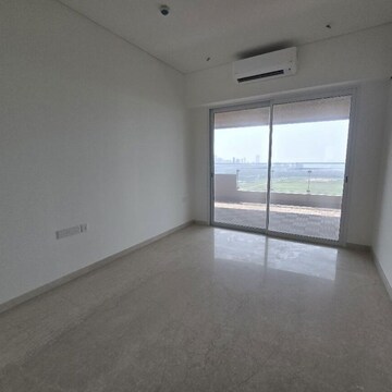 Room in 3 BHK Apartment at Lokhandwala Minerva Mahalaxmi, Arthur rd – for Sale