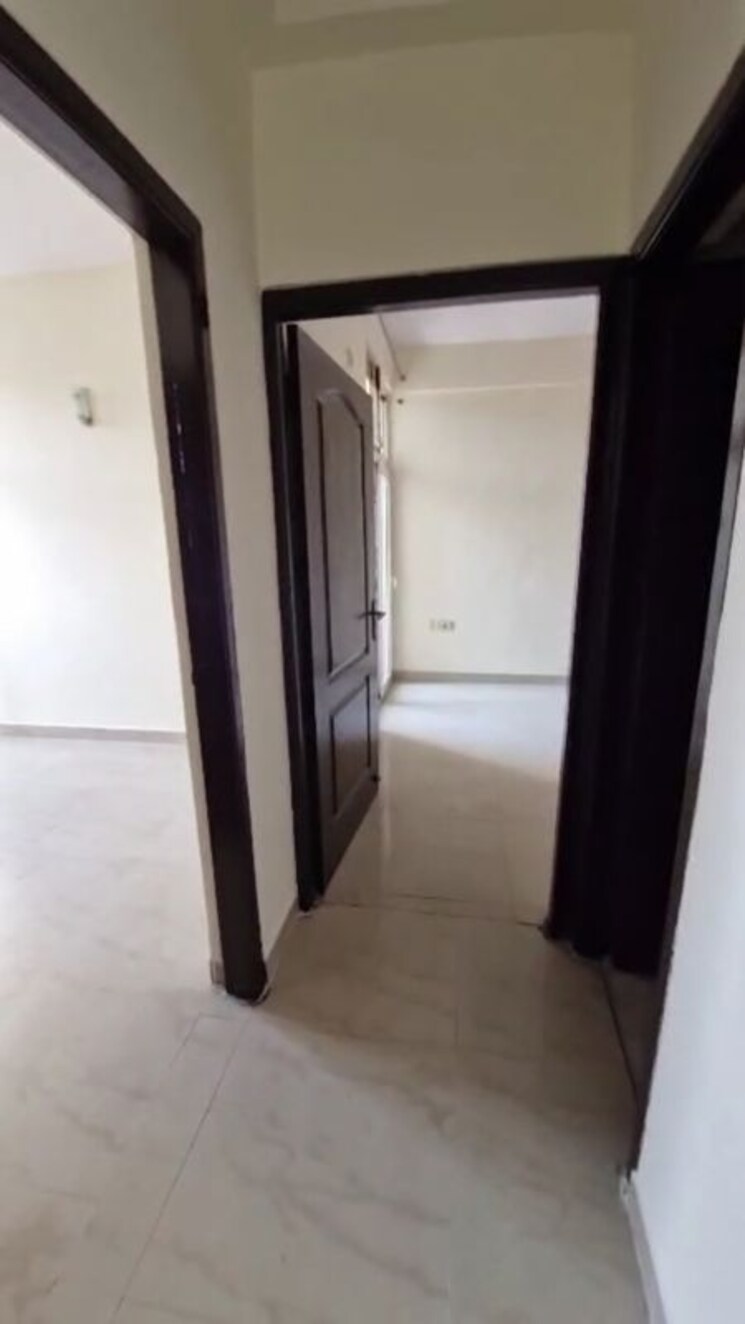 undefined, rishabh-paradise 2 Bedroom 887 Sq.Ft. Apartment In Abhay Khand Ghaziabad 9847056