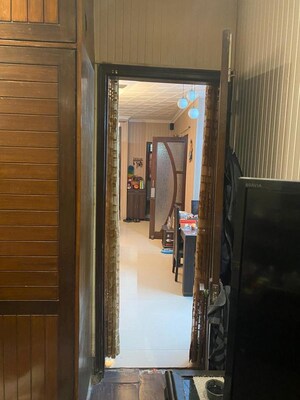 Building Lobby in 3 BHK Builder Floor at Chittaranjan Park – for Rent
