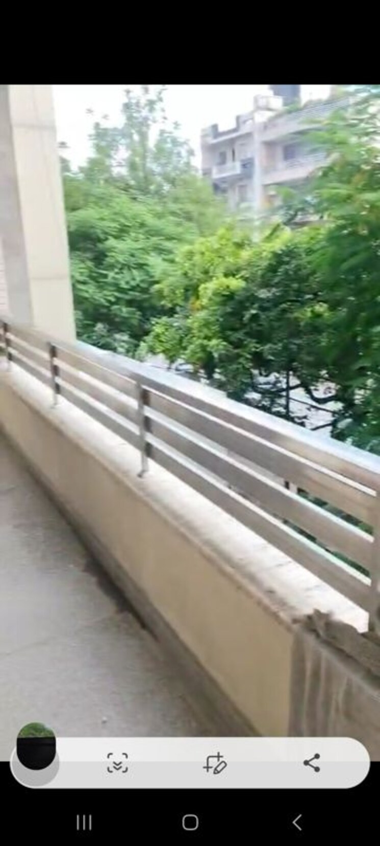 Balcony, saraswati vihar 3 Bedroom 240 Sq.Yd. Builder Floor In Saraswati Vihar Delhi 9570365