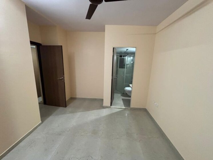 Room, courtyard-by-narang-realty-and-the-wadhwa-group 2 Bedroom 520 Sq.Ft. Apartment In Pokhran Road No Two Thane 9847081