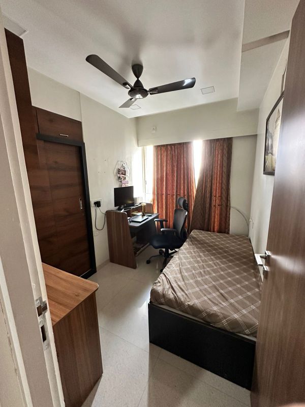 2 BHK + Extra Room Apartment For Rent in Courtyard by Narang Realty and The Wadhwa Group