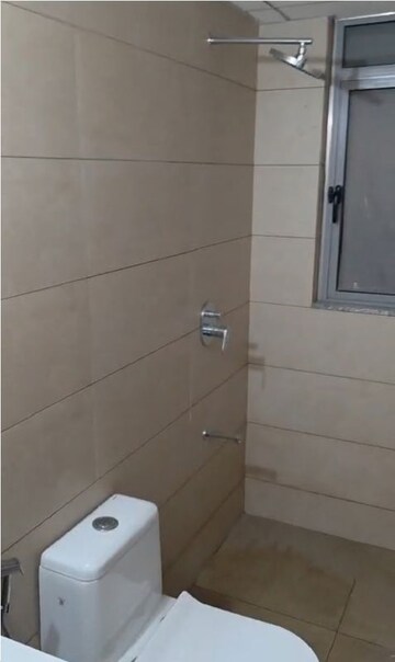 Bathroom in 2 BHK Apartment at Kalpataru Immensa B, Kolshet Road – for Rent