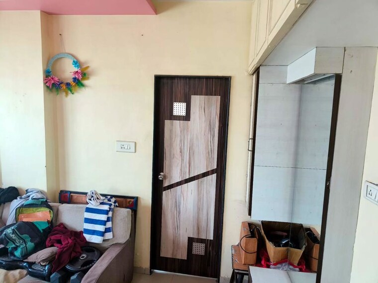 Living Room, shyamal 3 Bedroom 1350 Sq.Ft. Apartment In Shyamal Ahmedabad 9846541