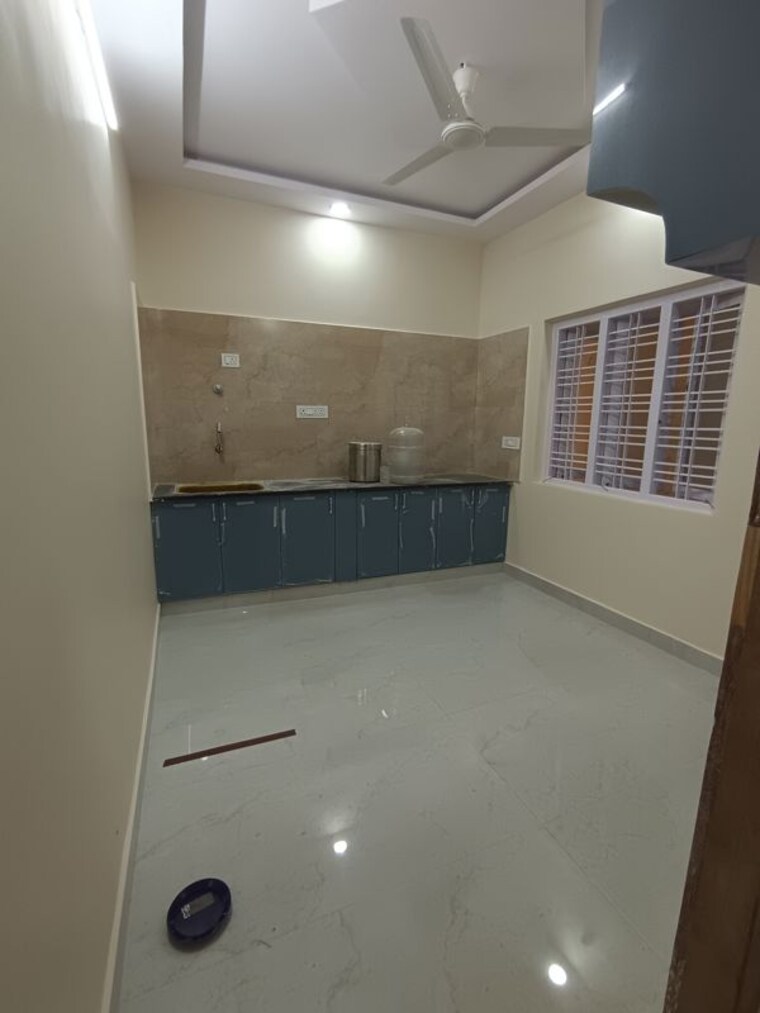 Kitchen, hal 2nd stage 2 Bedroom 1000 Sq.Ft. Builder Floor In Hal 2nd Stage Bangalore 9845199