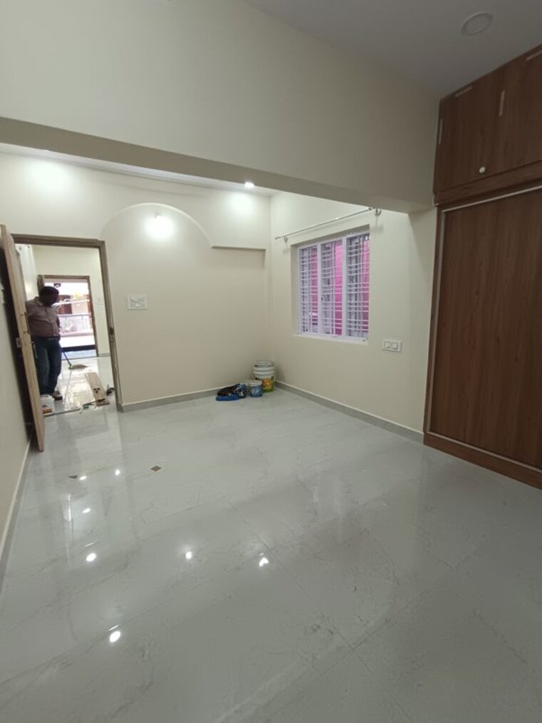Room, hal 2nd stage 2 Bedroom 1000 Sq.Ft. Builder Floor In Hal 2nd Stage Bangalore 9845199