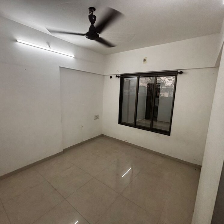 Room, dahisar west 2 Bedroom 474 Sq.Ft. Apartment In Dahisar West Mumbai 9847103