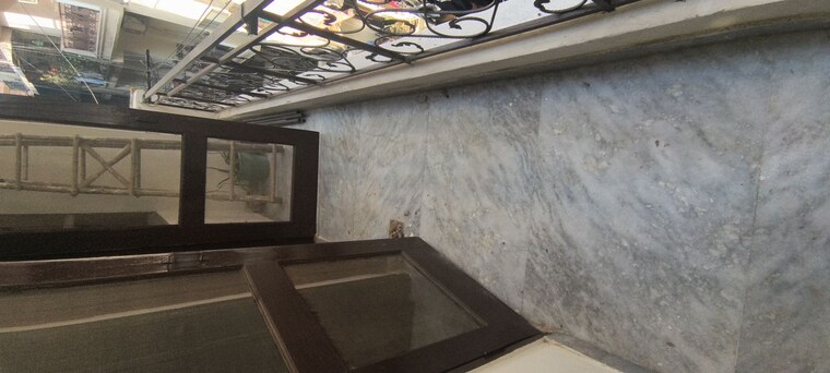 undefined, panchsheel vihar 3 Bedroom 990 Sq.Ft. Builder Floor In Panchsheel Vihar Delhi 9847104