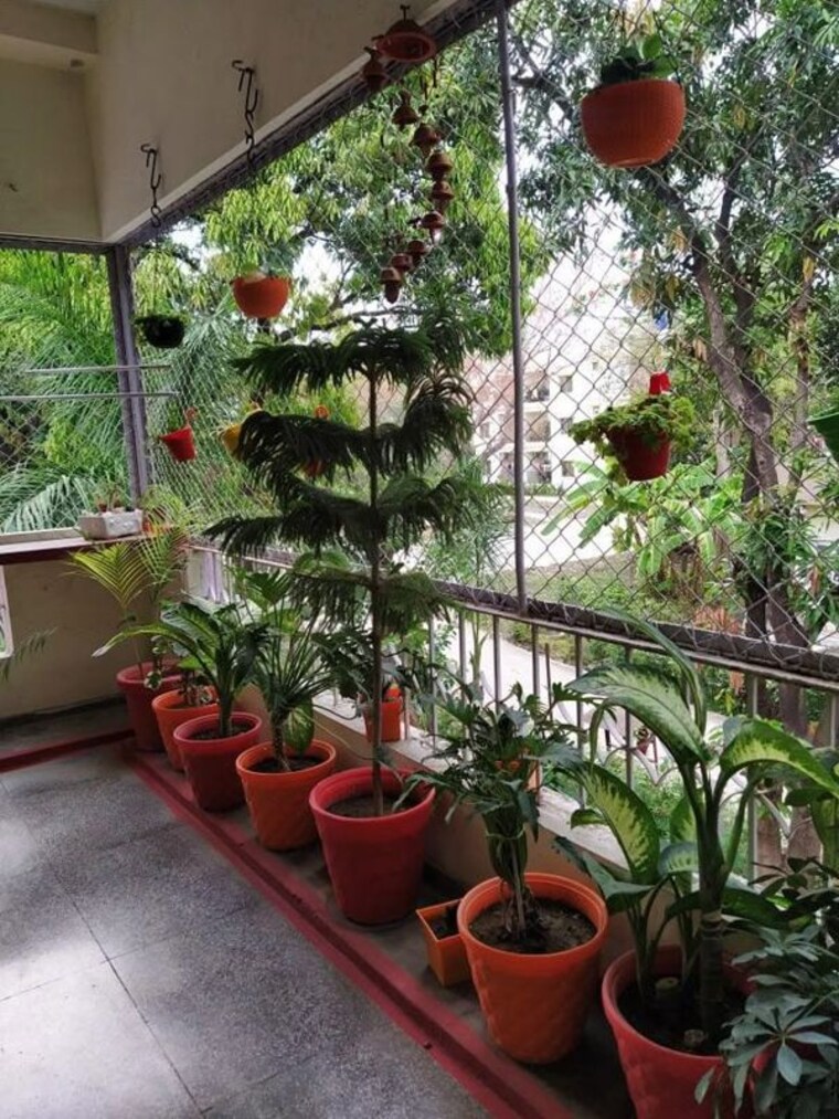 Room, vibhuti khand Pg For Girls In Vibhuti Khand 9847111