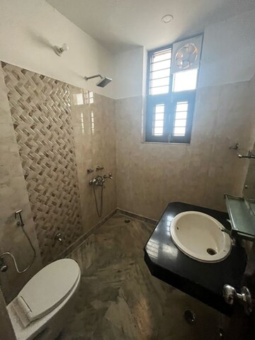 Bathroom in 3 BHK Builder Floor at Sector 43 – for Rent