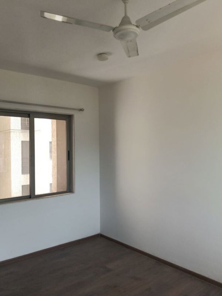 Bedroom, bhimjyani-verraton 2.5 Bedroom 963 Sq.Ft. Apartment In Manpada Thane 9847132