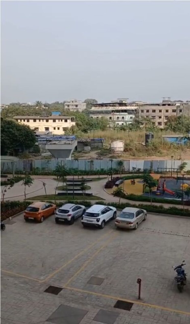  Parking, dosti-greater-thane 1 Bedroom 319 Sq.Ft. Apartment In Kalher Thane 9847133