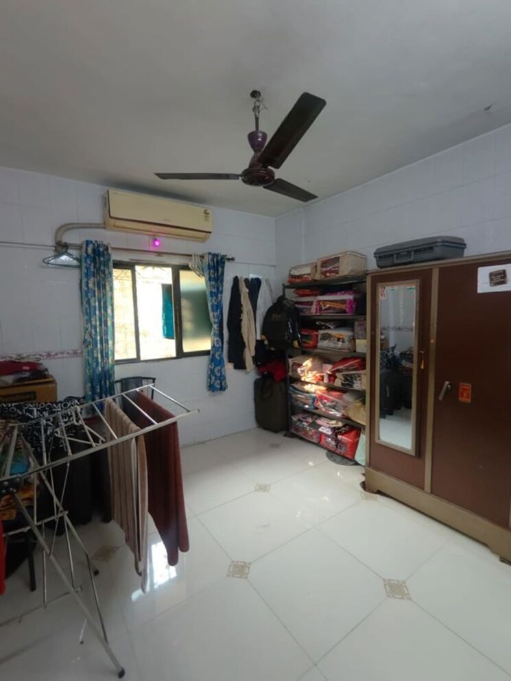 Bedroom, pratika-apartment 2 Bedroom 700 Sq.Ft. Apartment In Samata Nagar Thane 9847143