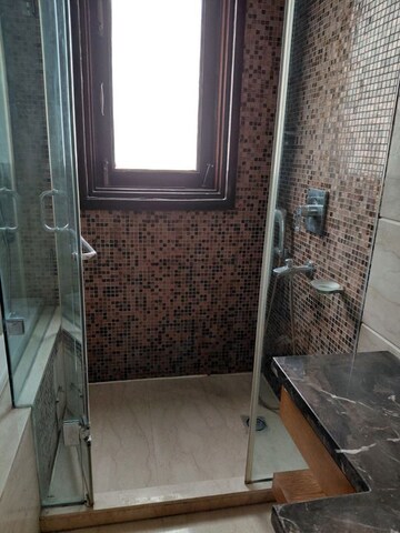 Bathroom in 3 BHK Builder Floor at Defence Colony – for Rent