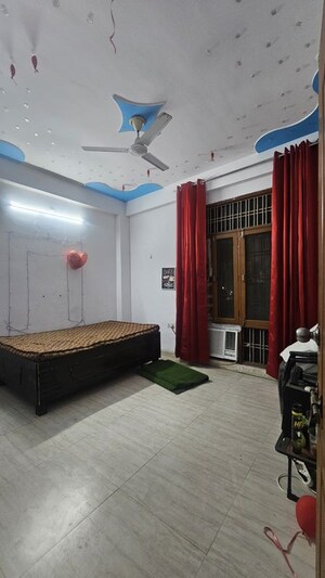 2 BHK Builder Floor For Rent in Kamta