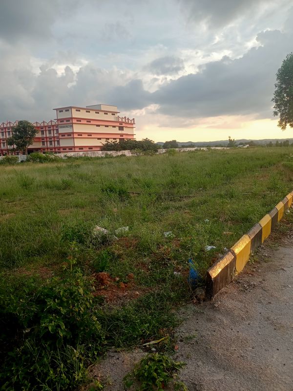 Plot For Sale in Yacharam