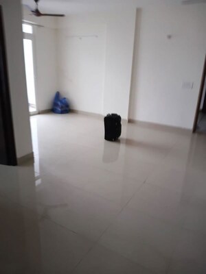 Room in 2 BHK Apartment at SCC Sapphire, Raj Nagar Extension – for Sale