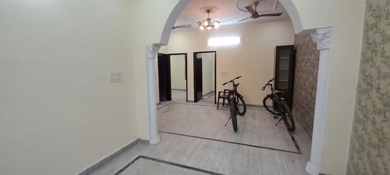 Room, spring field colony 2 Bedroom 1125 Sq.Ft. Builder Floor In Spring Field Colony Faridabad 9847222