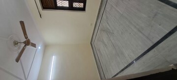 Room in 2 BHK Builder Floor at Spring Field Colony – for Sale