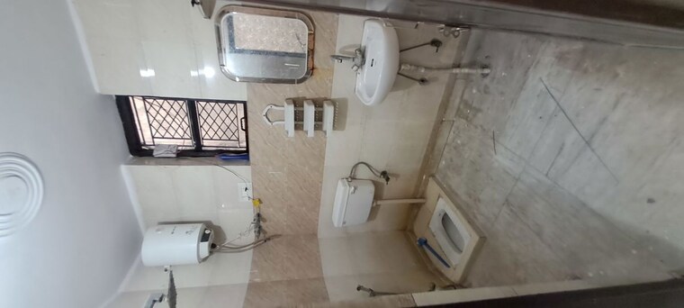 Bathroom, spring field colony 2 Bedroom 1125 Sq.Ft. Builder Floor In Spring Field Colony Faridabad 9847222