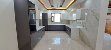 Kitchen in 4 BHK Builder Floor at Indraprastha Colony – for Sale