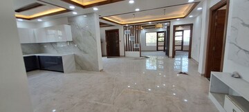 Room in 4 BHK Builder Floor at Indraprastha Colony – for Sale